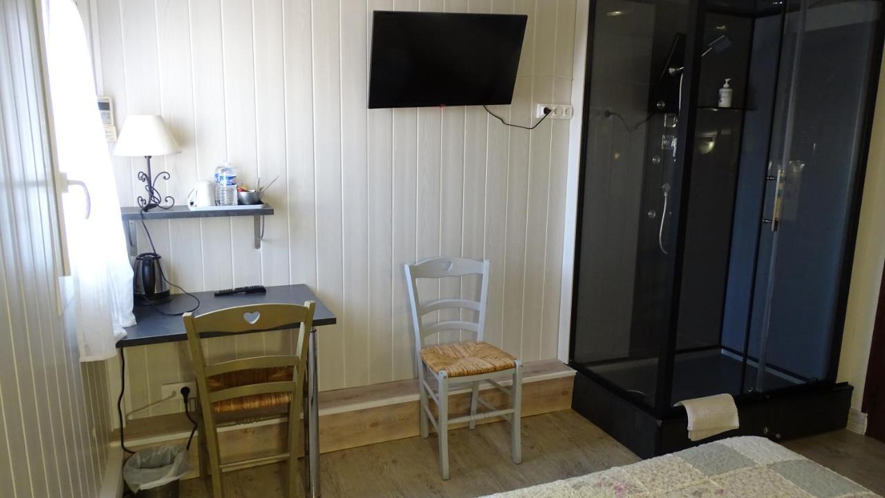 ארל Logis Hotel Des Granges מראה חיצוני תמונה
