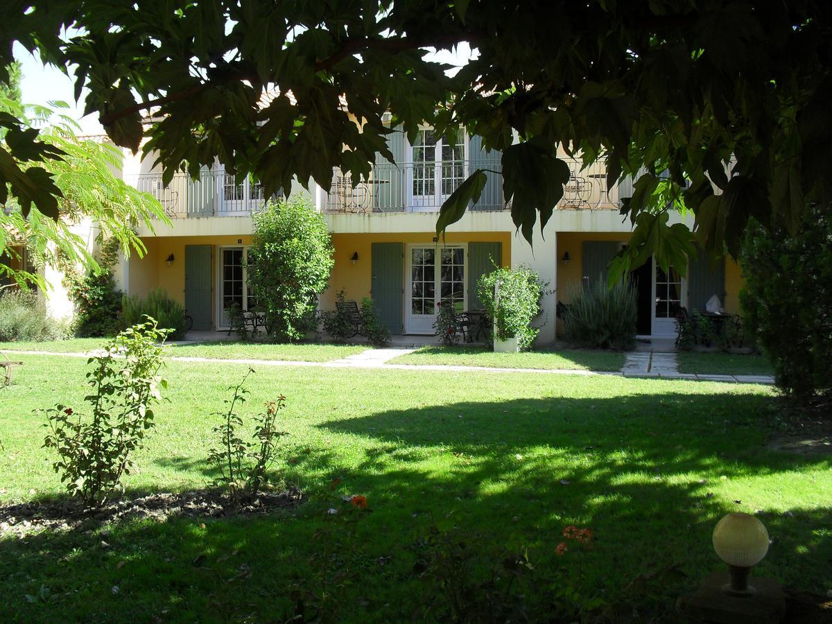 ארל Logis Hotel Des Granges מראה חיצוני תמונה