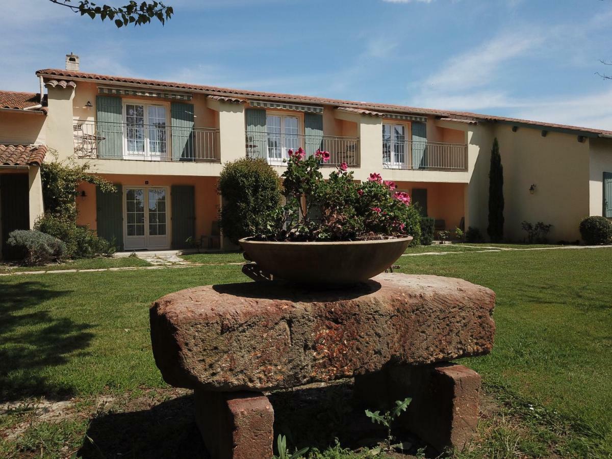ארל Logis Hotel Des Granges מראה חיצוני תמונה